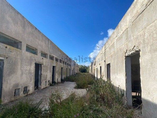 terreno edificabile in vendita a Siracusa in zona Isola / Plemmirio