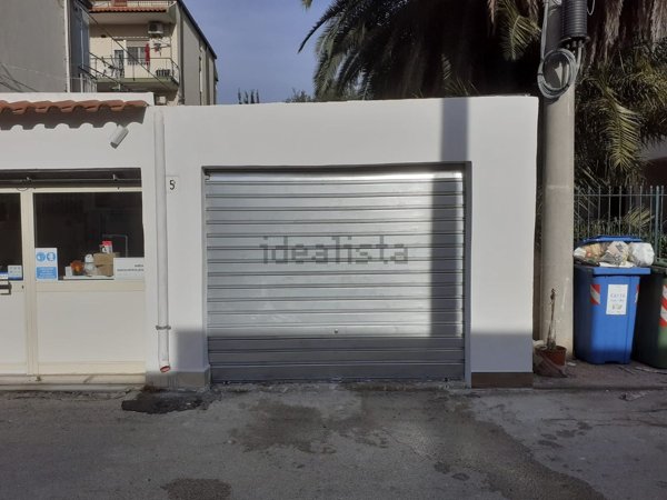 locale di sgombero in vendita a Siracusa in zona Scala Greca