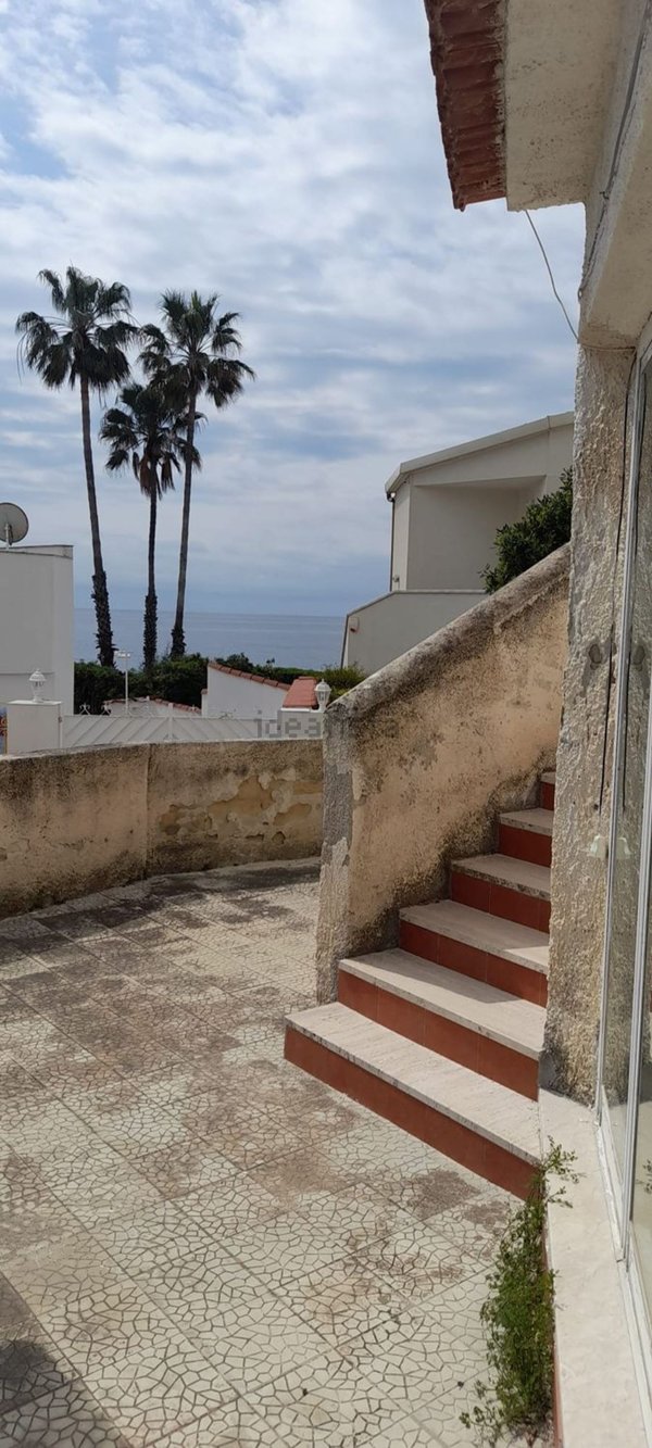 casa indipendente in vendita a Siracusa in zona Fontane Bianche