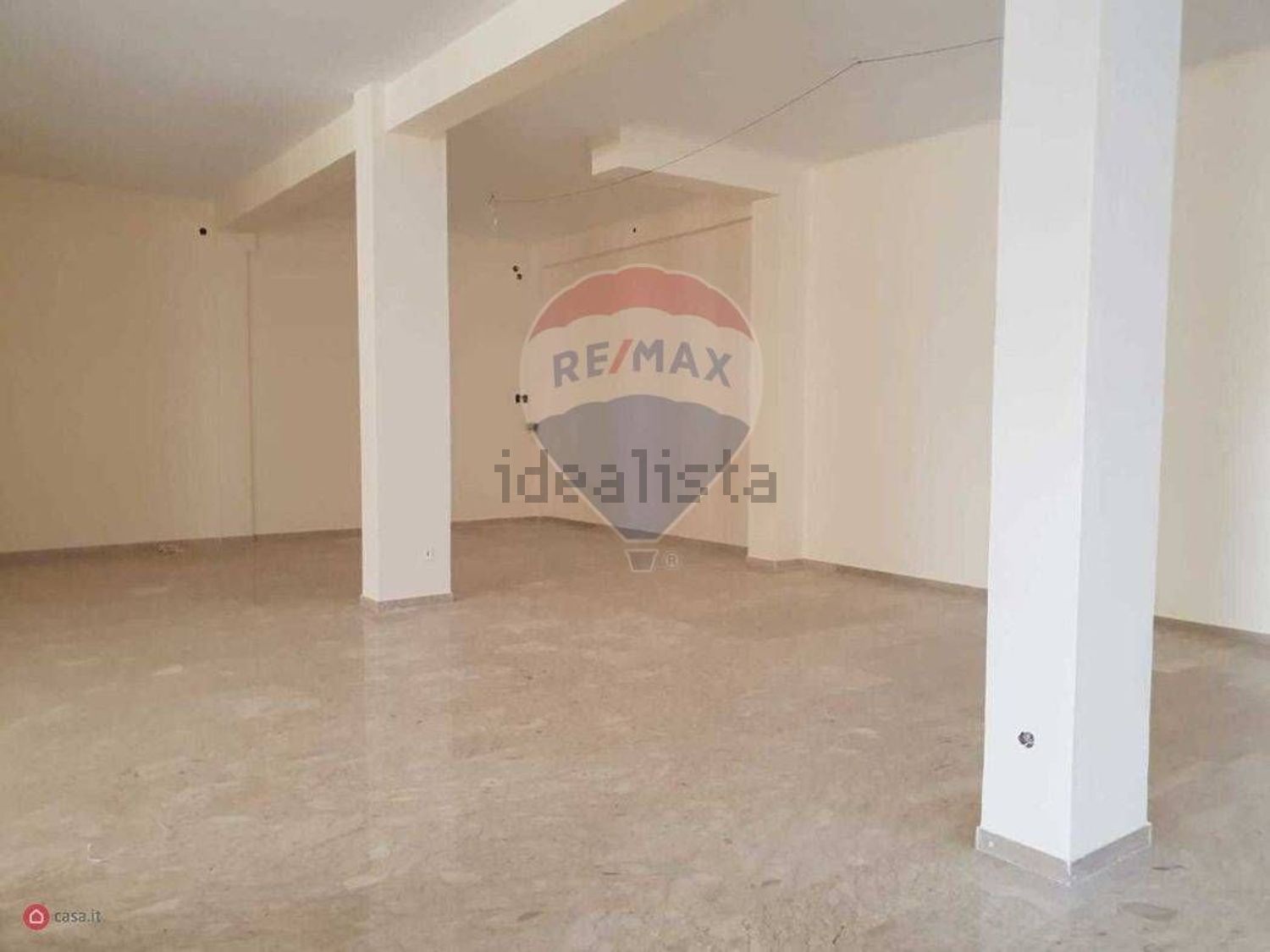 locale commerciale in vendita a Siracusa