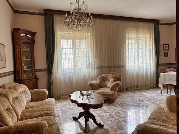 appartamento in vendita a Siracusa in zona Centro Città