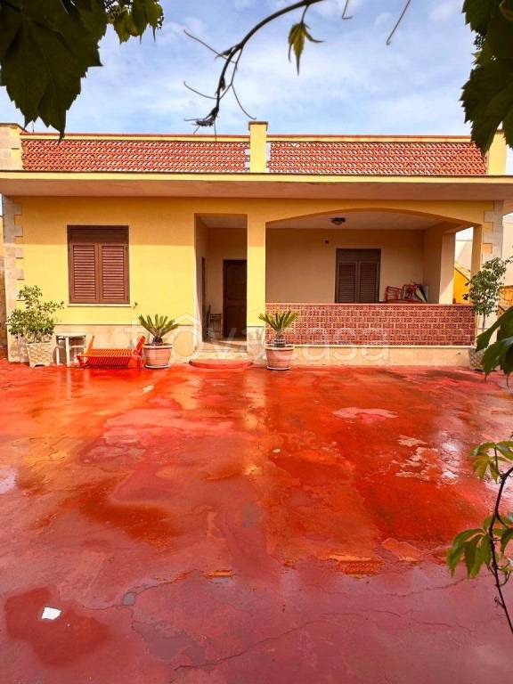 casa indipendente in vendita a Siracusa in zona Isola / Plemmirio