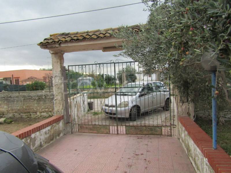 casa indipendente in vendita a Siracusa in zona Belvedere