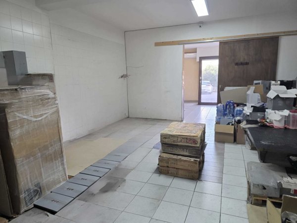 locale commerciale in vendita a Siracusa