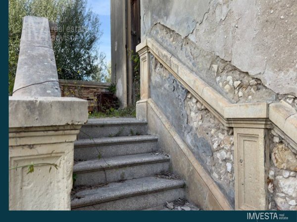 casa indipendente in vendita a Siracusa in zona Isola / Plemmirio