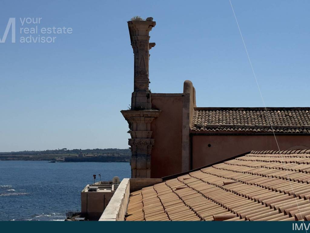 appartamento in vendita a Siracusa in zona Isola Ortigia