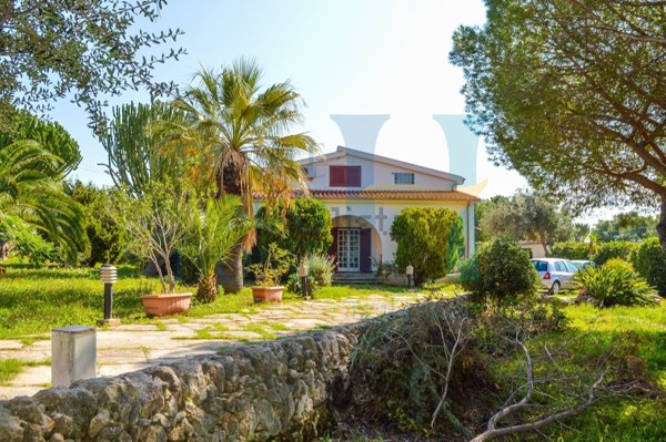 casa indipendente in vendita a Siracusa in zona Isola / Plemmirio