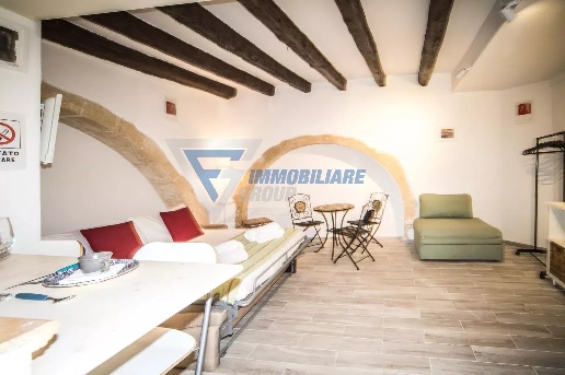 appartamento in vendita a Siracusa in zona Isola Ortigia