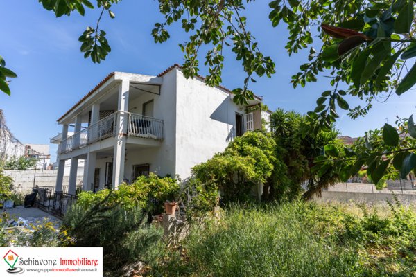 casa indipendente in vendita a Siracusa in zona Scala Greca