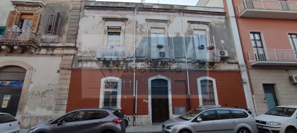 appartamento in vendita a Siracusa in zona Borgata