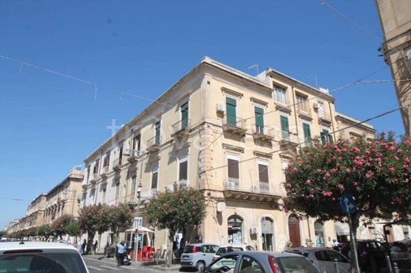 appartamento in vendita a Siracusa in zona Isola Ortigia
