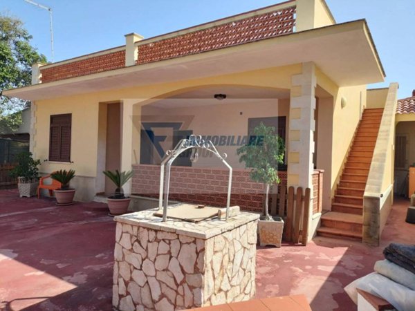 casa indipendente in vendita a Siracusa in zona Isola / Plemmirio