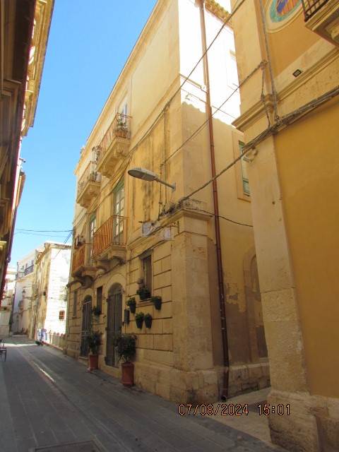 appartamento in vendita a Siracusa in zona Isola Ortigia