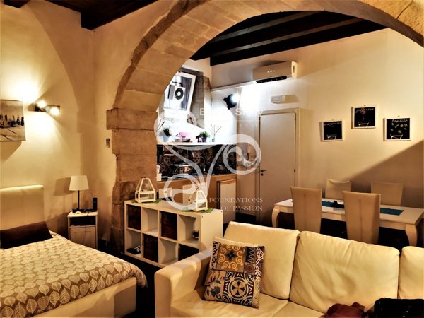 appartamento in vendita a Siracusa in zona Isola Ortigia