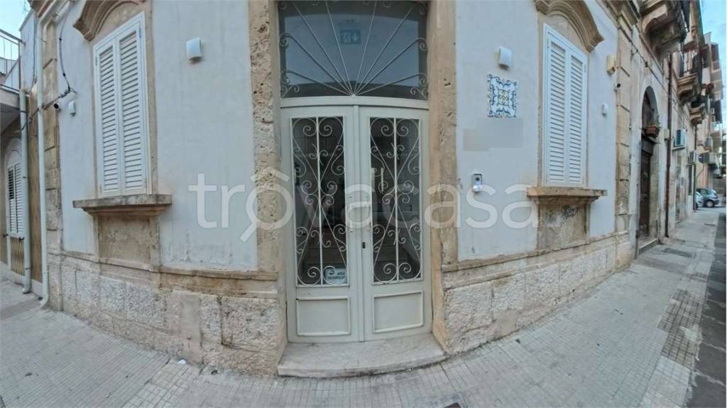 casa indipendente in vendita a Siracusa in zona Borgata