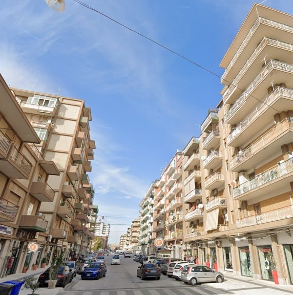 locale commerciale in vendita a Siracusa