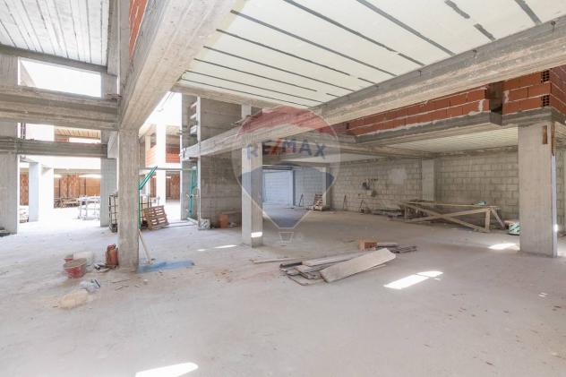 locale commerciale in vendita a Siracusa in zona Centro Città