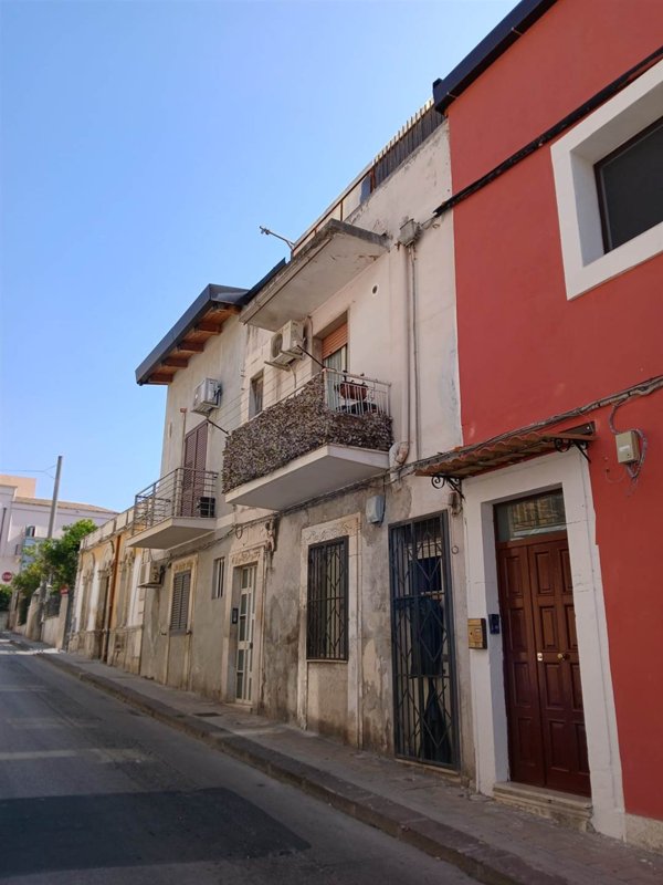 appartamento in vendita a Siracusa in zona Borgata