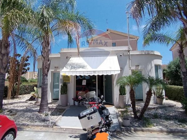 negozio in vendita a Siracusa