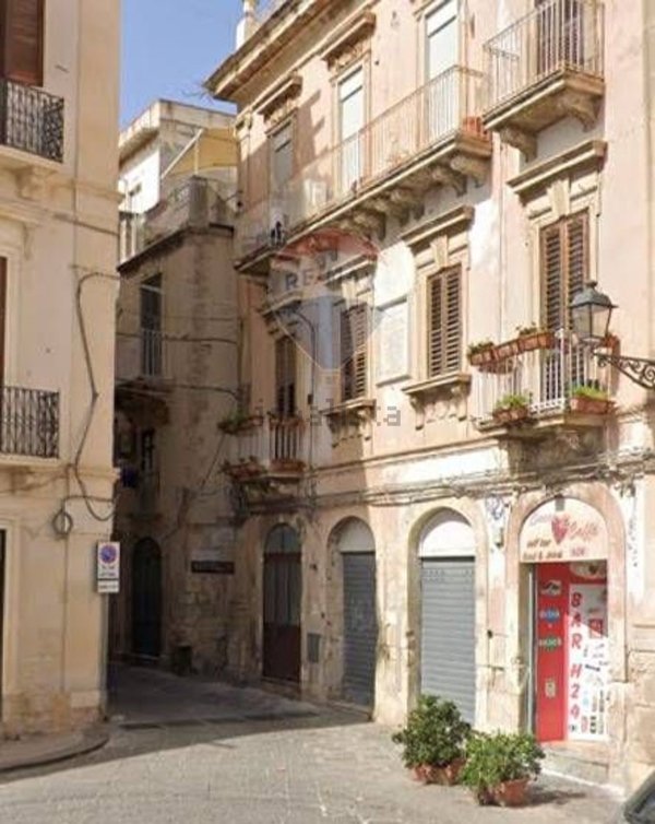 appartamento in vendita a Siracusa in zona Isola Ortigia