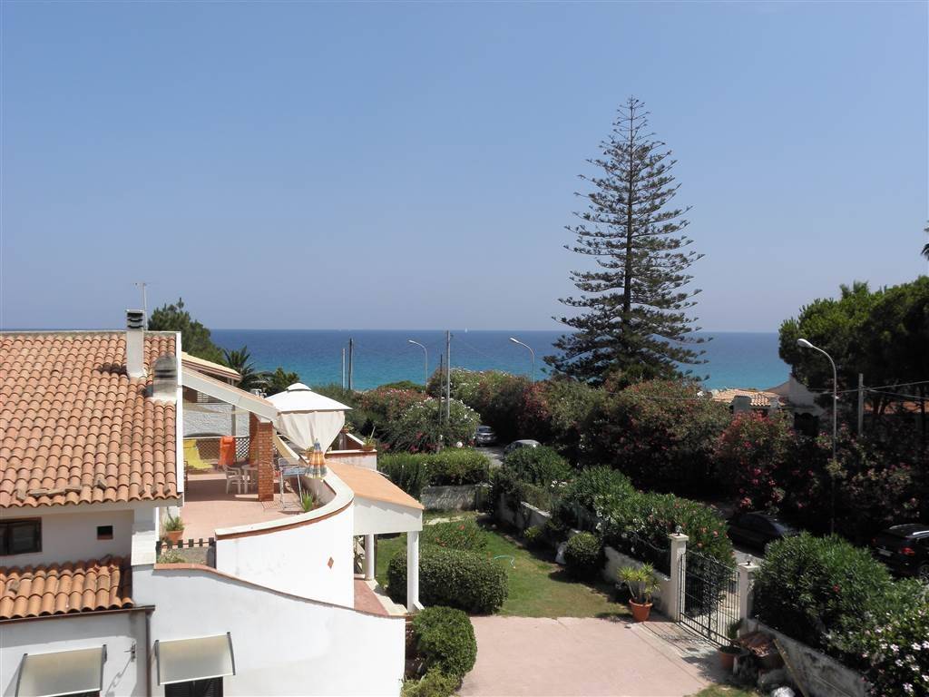 casa indipendente in vendita a Siracusa in zona Arenella