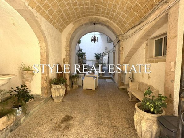 appartamento in vendita a Siracusa in zona Isola Ortigia