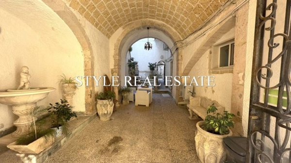 appartamento in vendita a Siracusa in zona Isola Ortigia