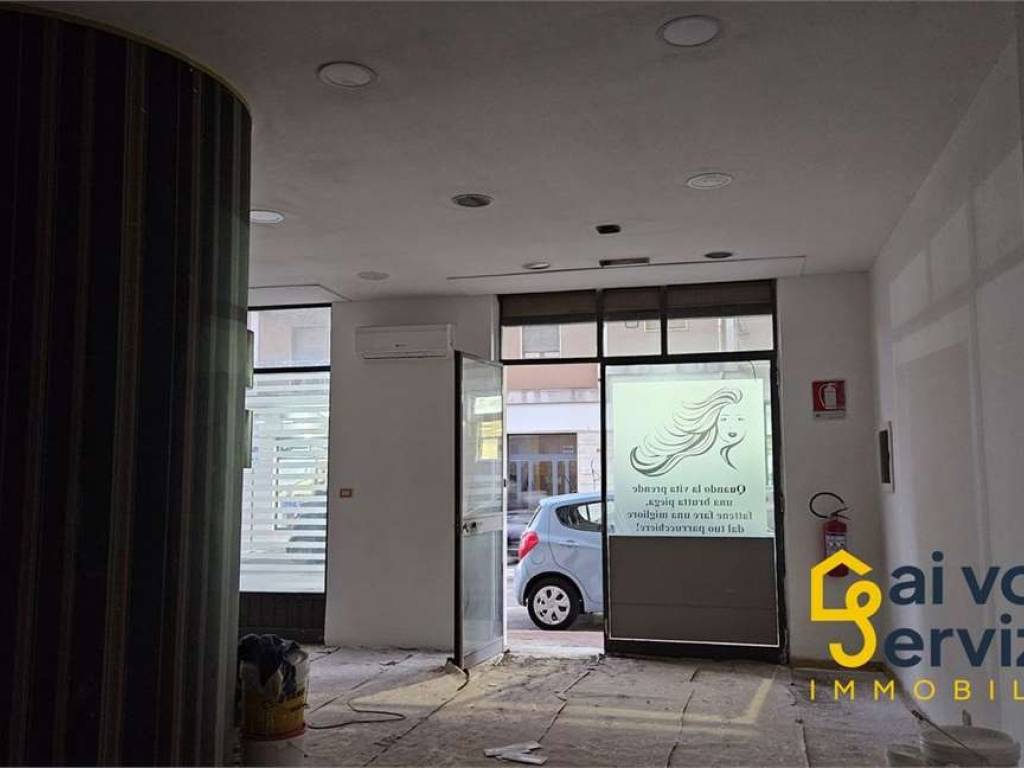 negozio in vendita a Siracusa