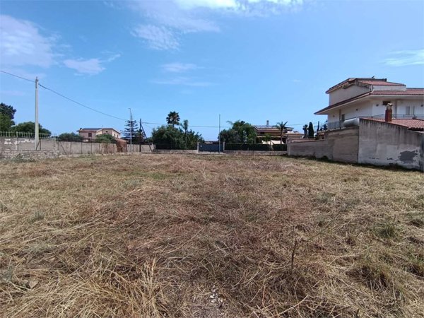 casa indipendente in vendita a Siracusa in zona Isola / Plemmirio