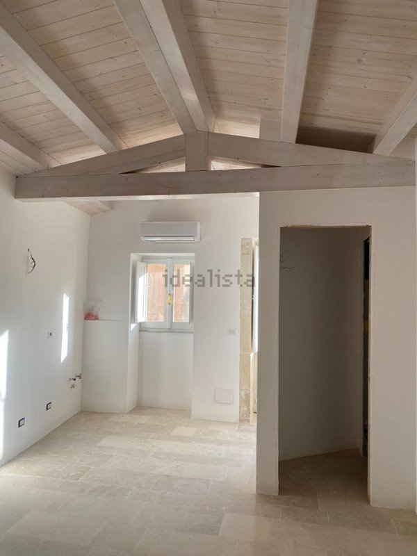appartamento in vendita a Siracusa in zona Isola Ortigia