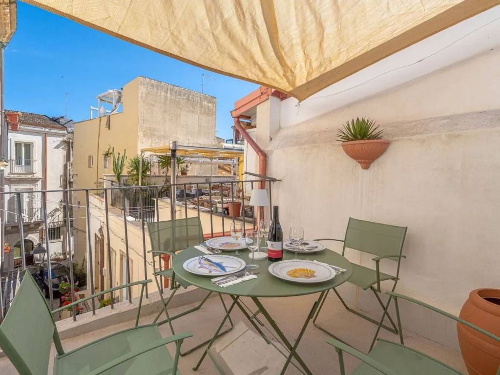 appartamento in vendita a Siracusa in zona Isola Ortigia