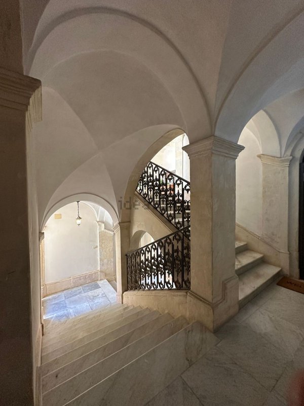 appartamento in vendita a Siracusa in zona Isola Ortigia