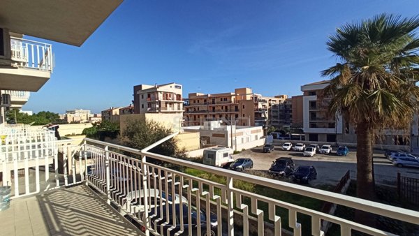 appartamento in vendita a Siracusa in zona Grottasanta