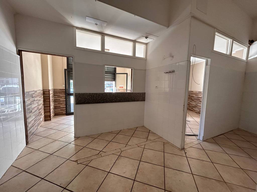 negozio in vendita a Siracusa