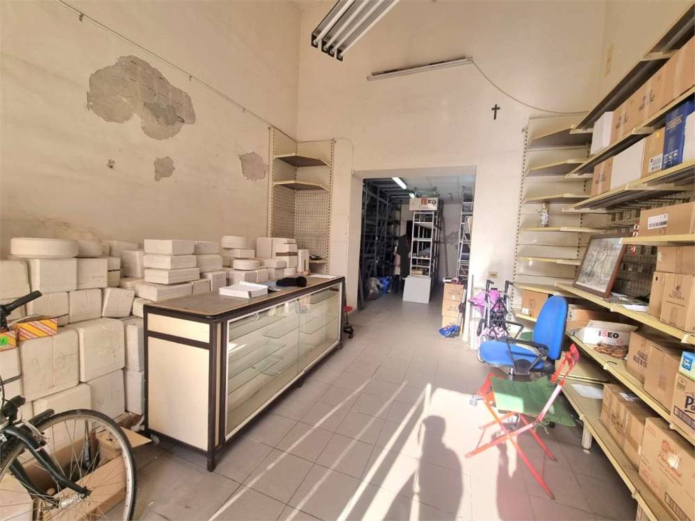 negozio in vendita a Siracusa in zona Centro Città
