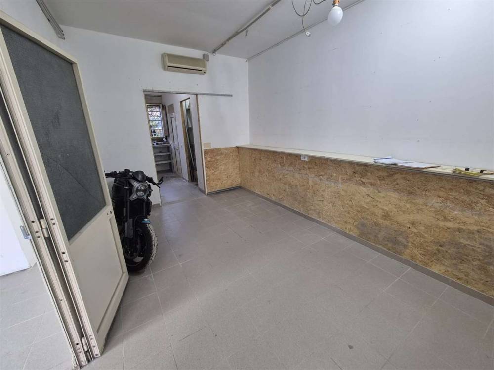 negozio in vendita a Siracusa in zona Centro Città