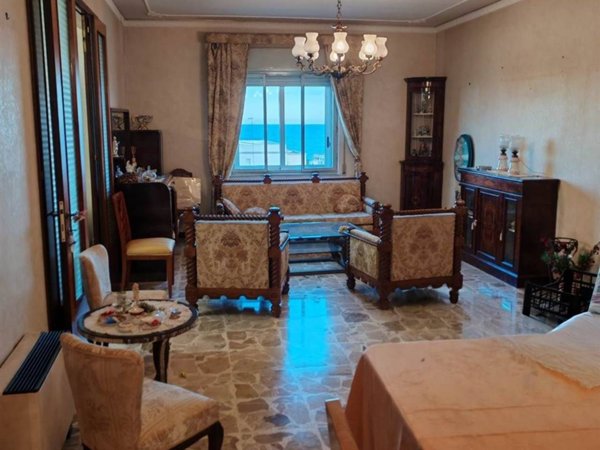 appartamento in vendita a Siracusa in zona Grottasanta