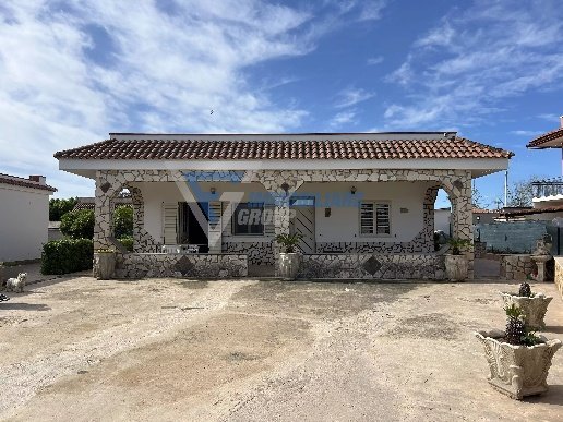 casa indipendente in vendita a Siracusa in zona Isola Ortigia