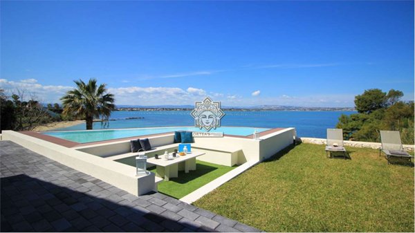 casa indipendente in vendita a Siracusa in zona Isola / Plemmirio