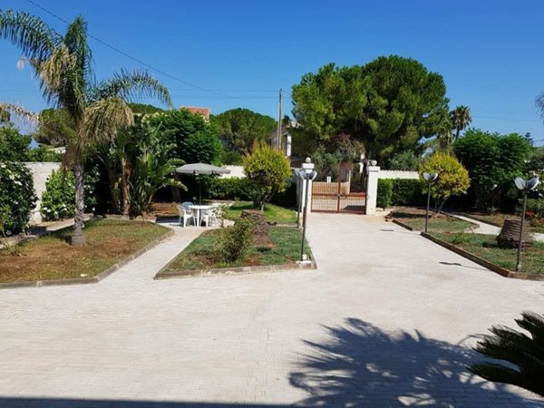 appartamento in vendita a Siracusa in zona Isola / Plemmirio