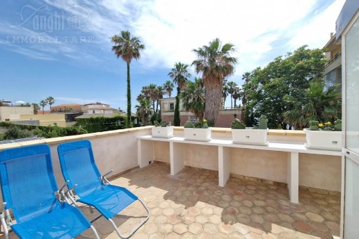 appartamento in vendita a Siracusa in zona Borgata