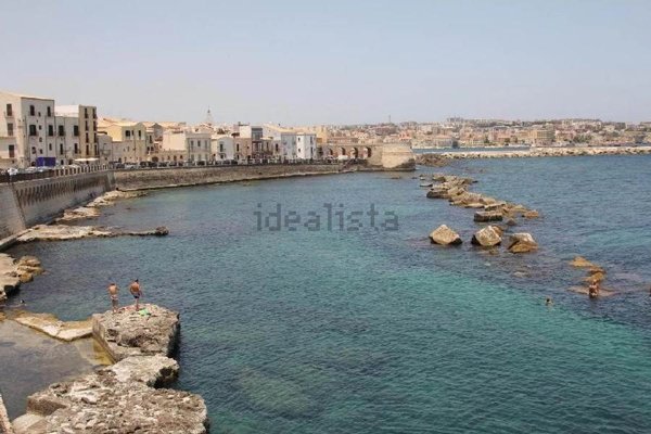 appartamento in vendita a Siracusa in zona Centro Città