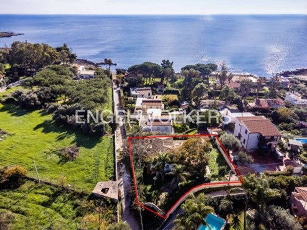 casa indipendente in vendita a Siracusa in zona Cassibile