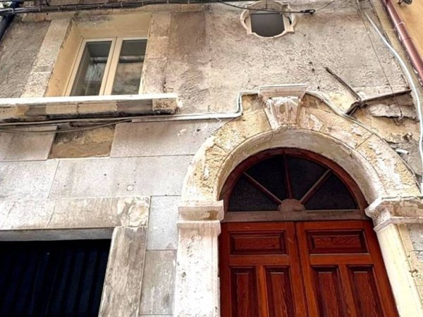 appartamento in vendita a Siracusa in zona Isola Ortigia