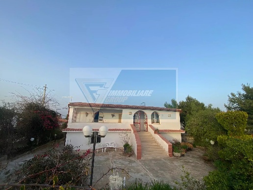 casa indipendente in vendita a Siracusa in zona Isola / Plemmirio