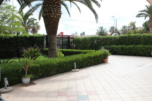 casa indipendente in vendita a Siracusa in zona Arenella