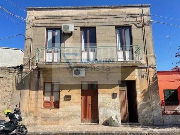 terreno edificabile in vendita a Siracusa in zona Belvedere