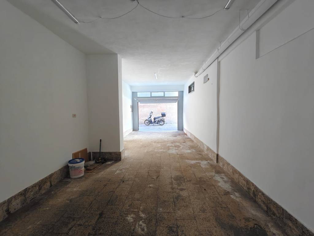 locale commerciale in vendita a Siracusa