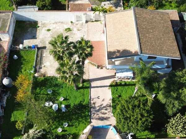 casa indipendente in vendita a Siracusa in zona Isola / Plemmirio