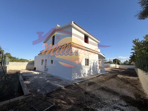 casa indipendente in vendita a Siracusa in zona Fontane Bianche